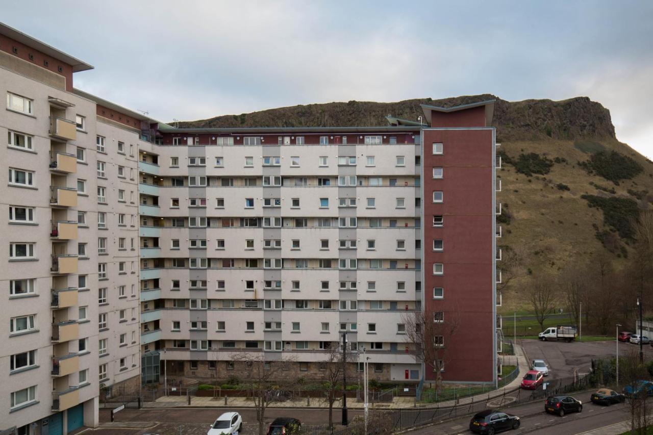 Holyrood New Apartment Edinburgh Exterior foto